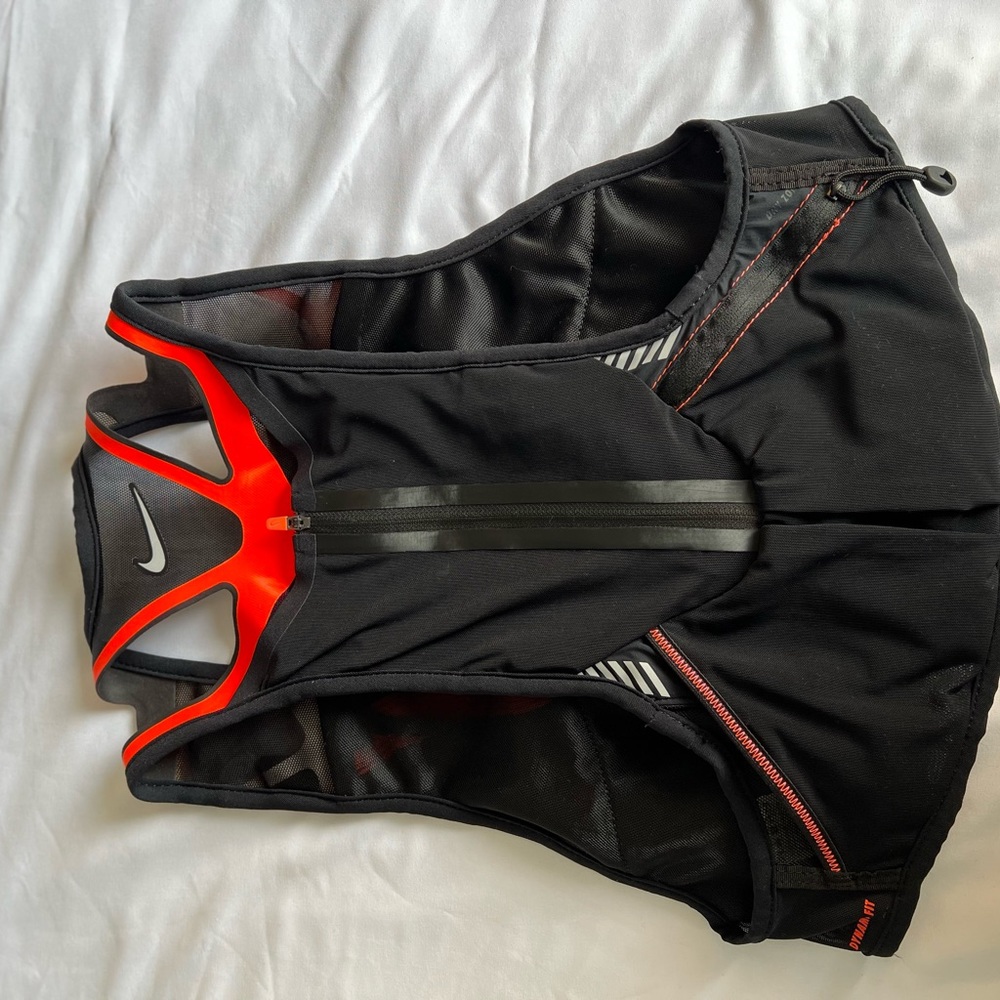 Nike Kiger Vest